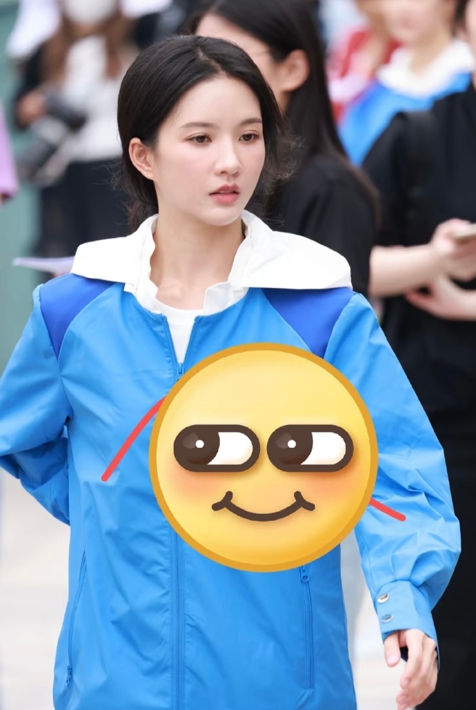 星辰大海明星素颜生图，差别大吗？ 