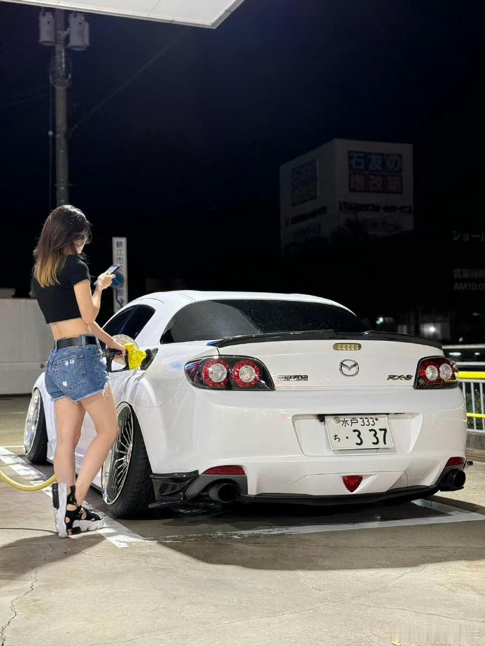 最近有点闲的慌，一闲得慌就想搞点事情了。[doge][doge][doge]成哥