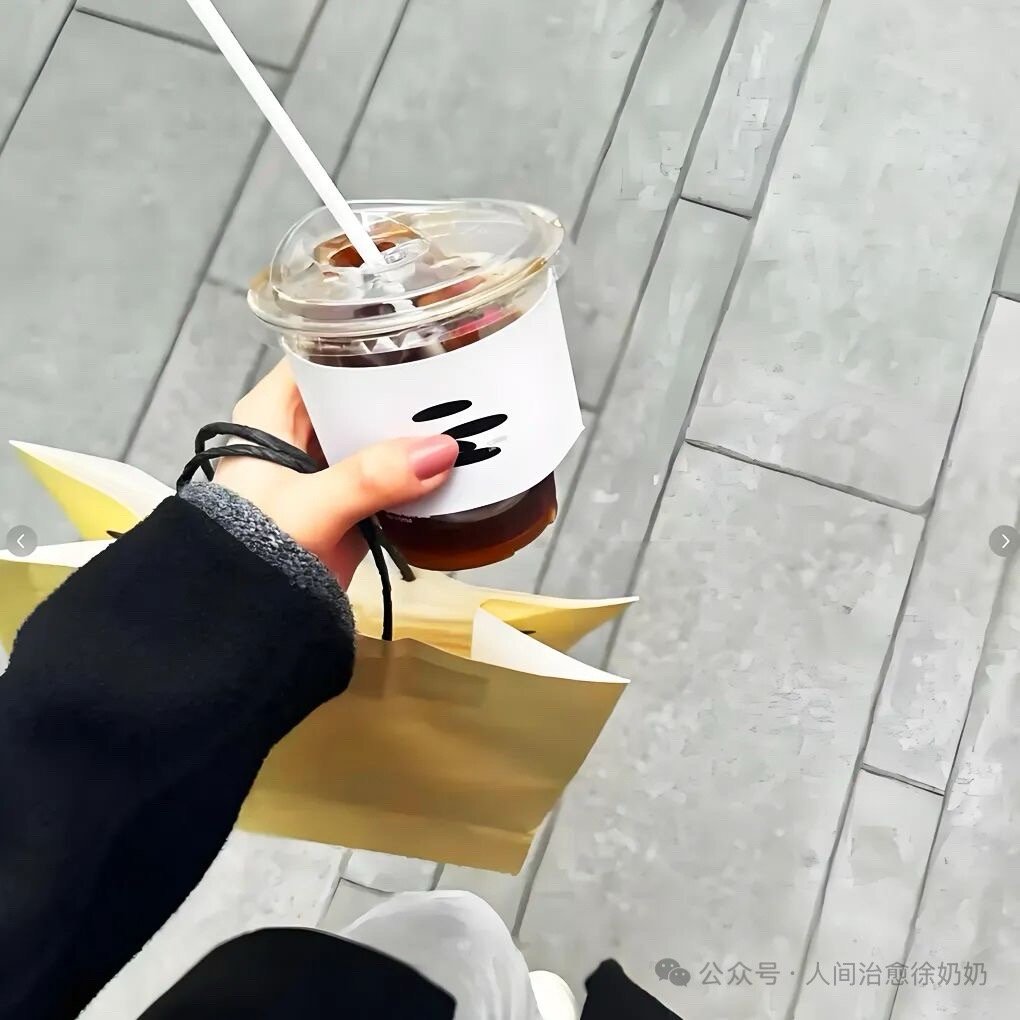   ༘𝐇ɪ̆̈ 𝐥𝐢𝐟𝐞☁︎˶ 𓂂𓈒𓏸📏懒得辩输赢，只愿活得尽