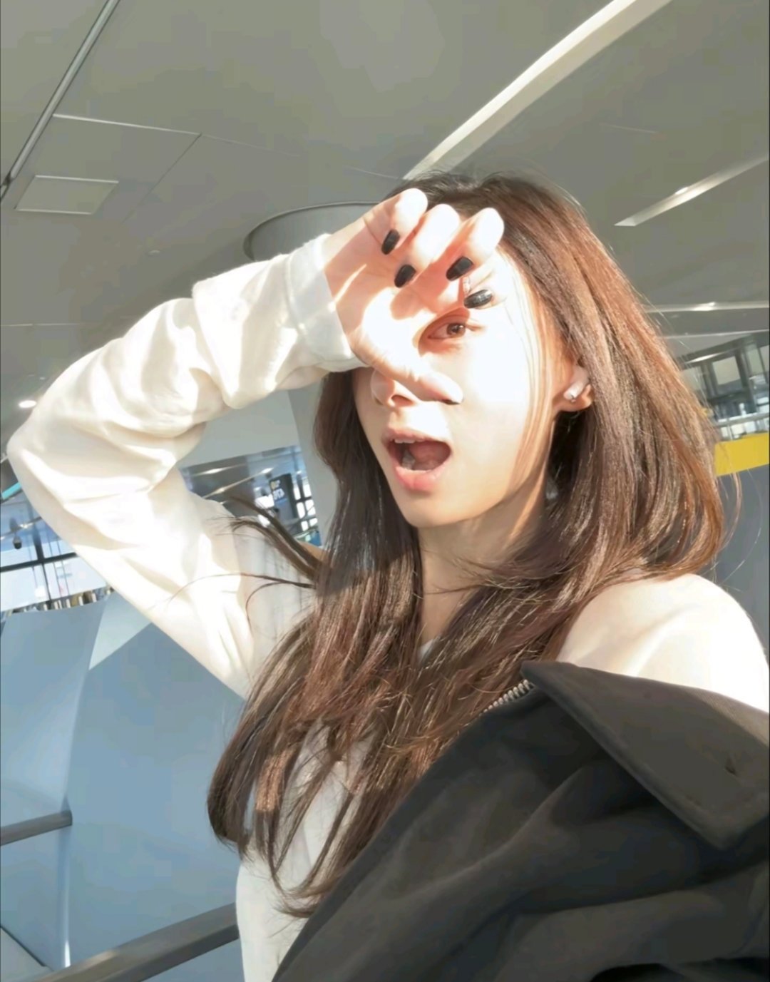 张百乔回应离婚传言不要分析人家感情情况了没有互动并不代表没在一起过日子淡淡的就会