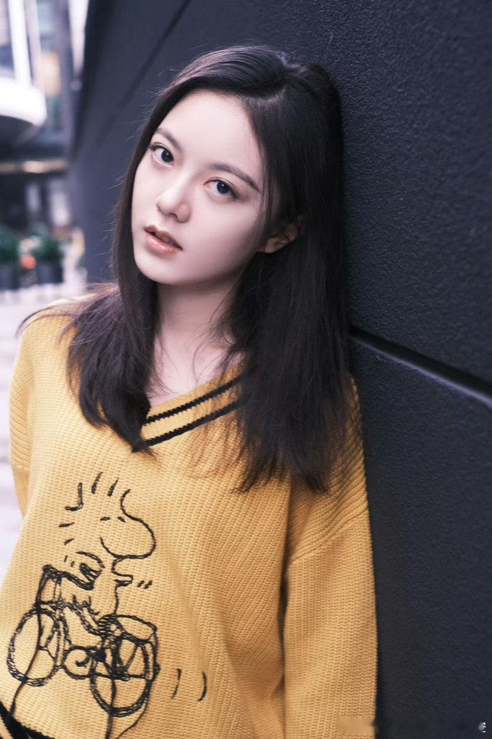 赵今麦  🍒赵今麦无可替代 🍒赵今麦徐迟 心可以很脆弱，因为它会被一些无形的