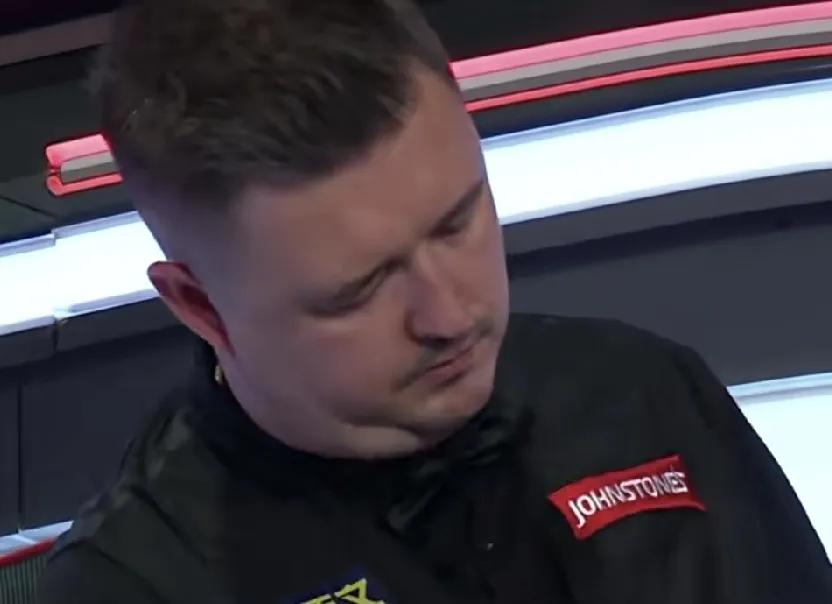 凯伦威尔逊79-31赢了第4局，比分带到3-1领先，进入中场休息。
这局，囧哥先