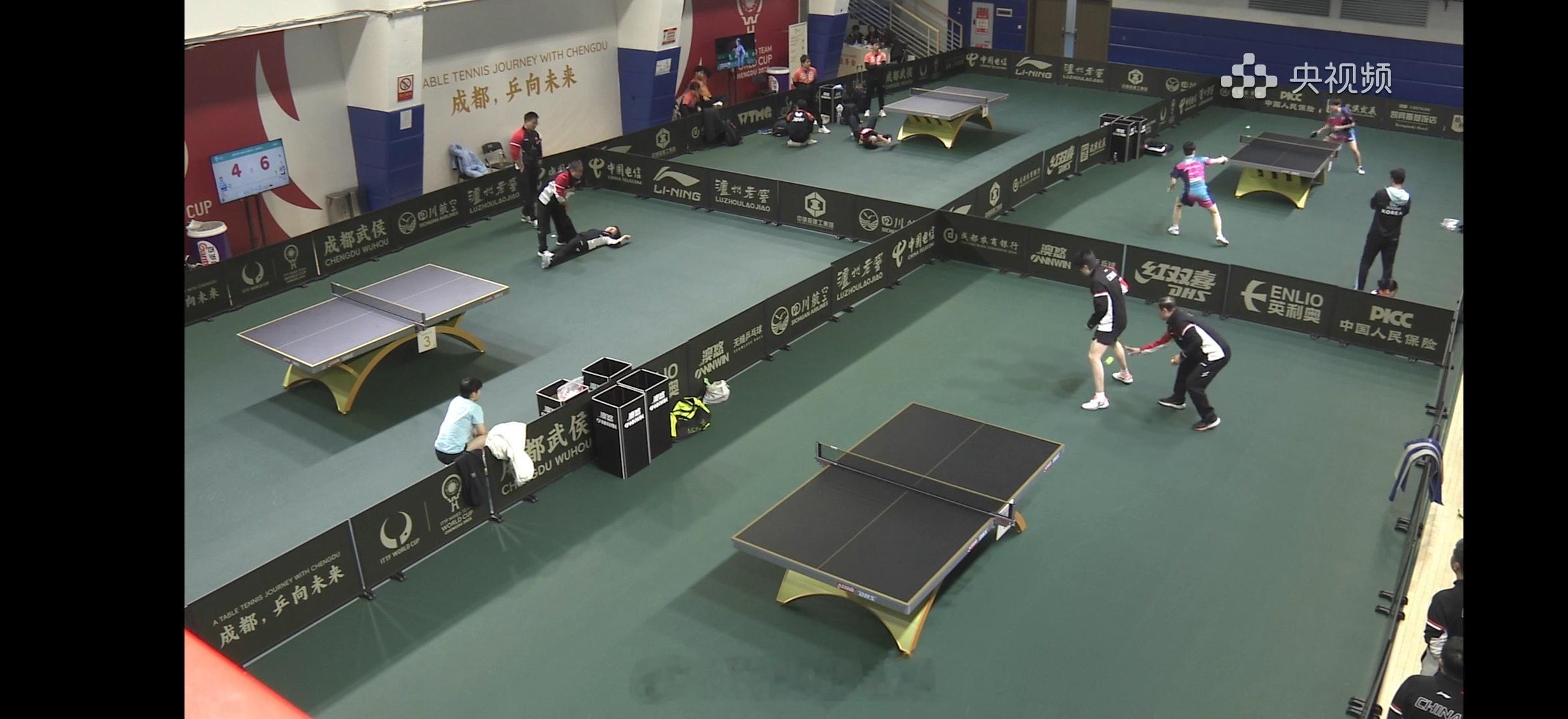 存一个练体能的猫耶以及小耶和杨体能三连击掌这里好可爱啊哈哈哈哈一些练完的可爱仪式