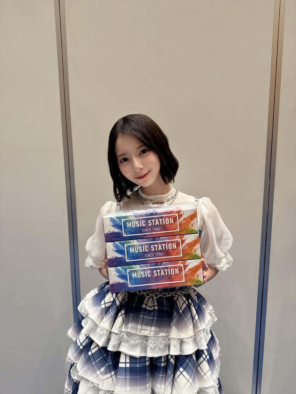 渡辺莉奈「 最近できた口内炎が治らなくて悩んでおります これがまた地味に痛いんで