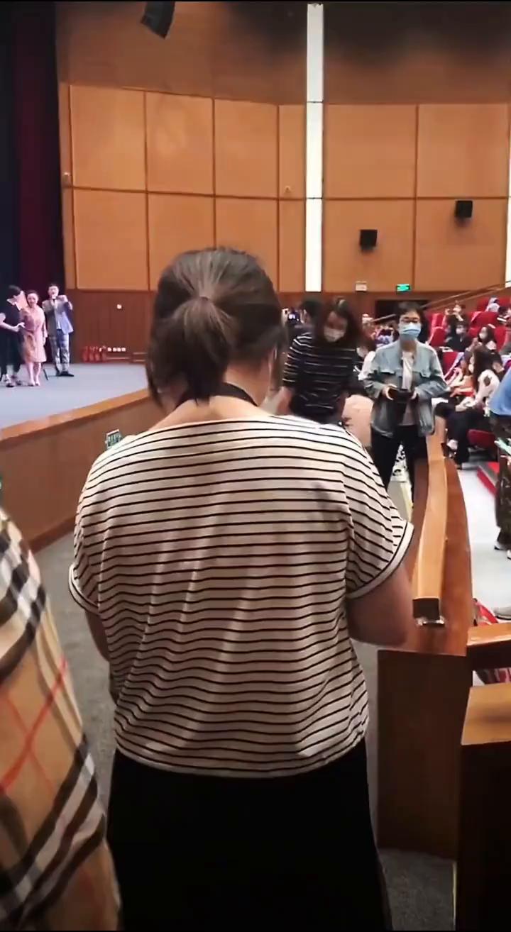 郭丽老师说的。