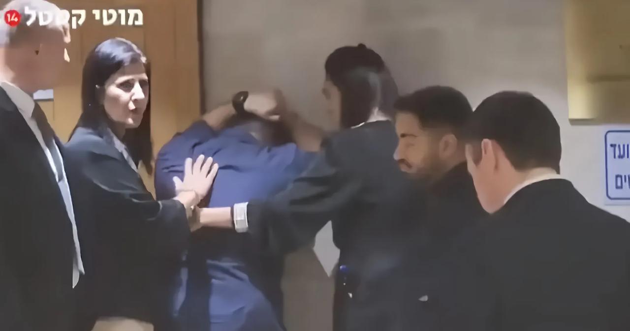 以色列地面进攻加沙惨遭失败，损失惨重，以色列议员流下了眼泪。这件事是真的。以色列