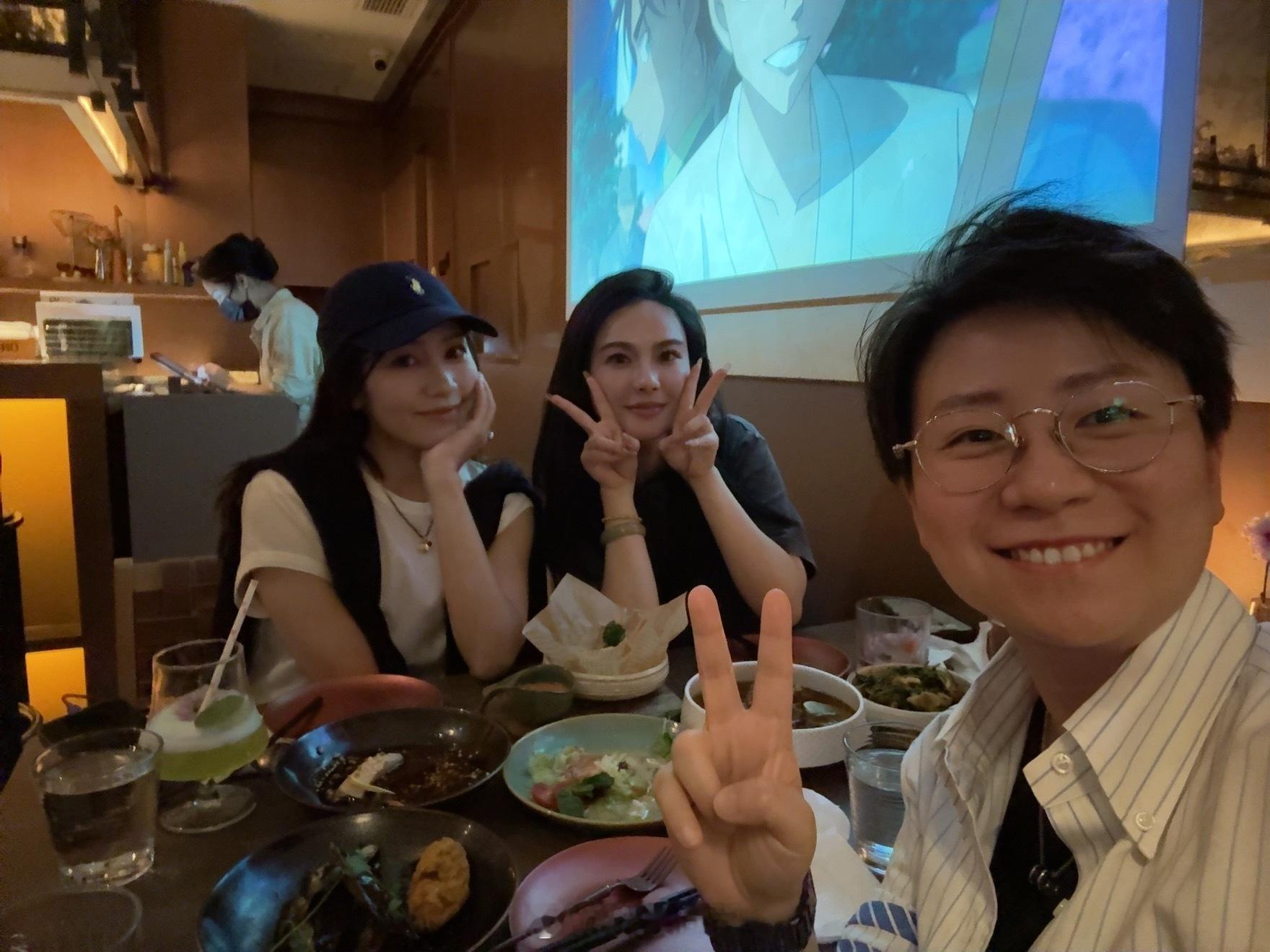 上海约酒 得带小狗儿[doge] ​​​