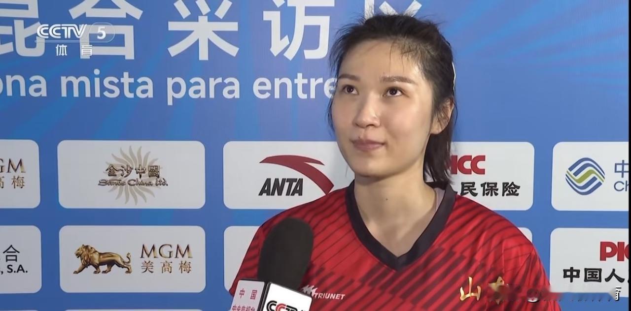 舍不得说再见[流泪][流泪]！央视体育今天早上给中国女排这些老将做了一个微记录片