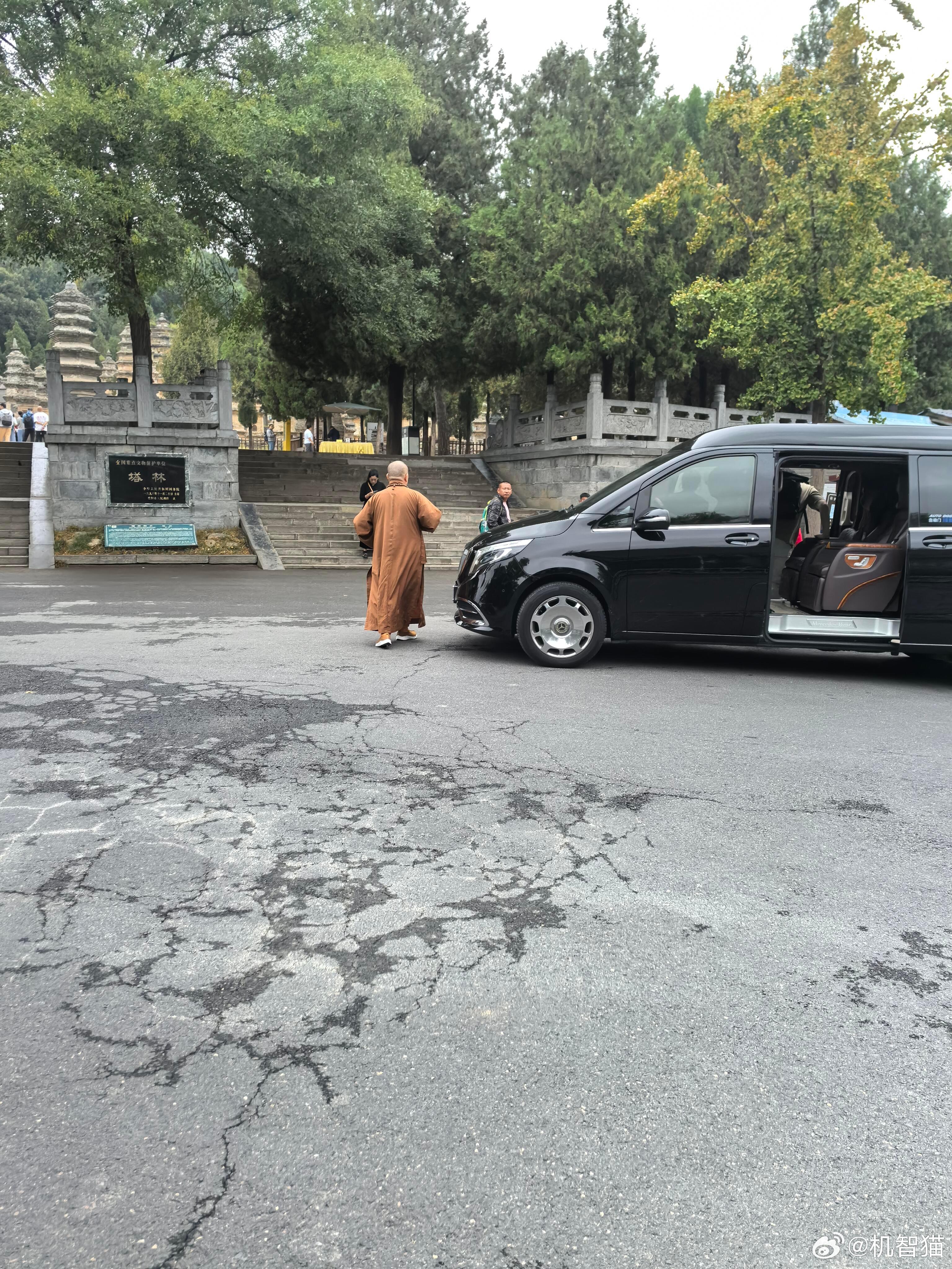释大师来自哪个寺？梅赛德寺 ​​​