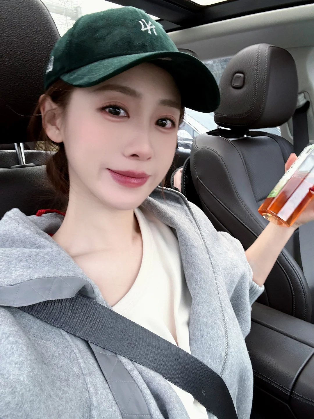 给小狗洗澡也太治愈了～