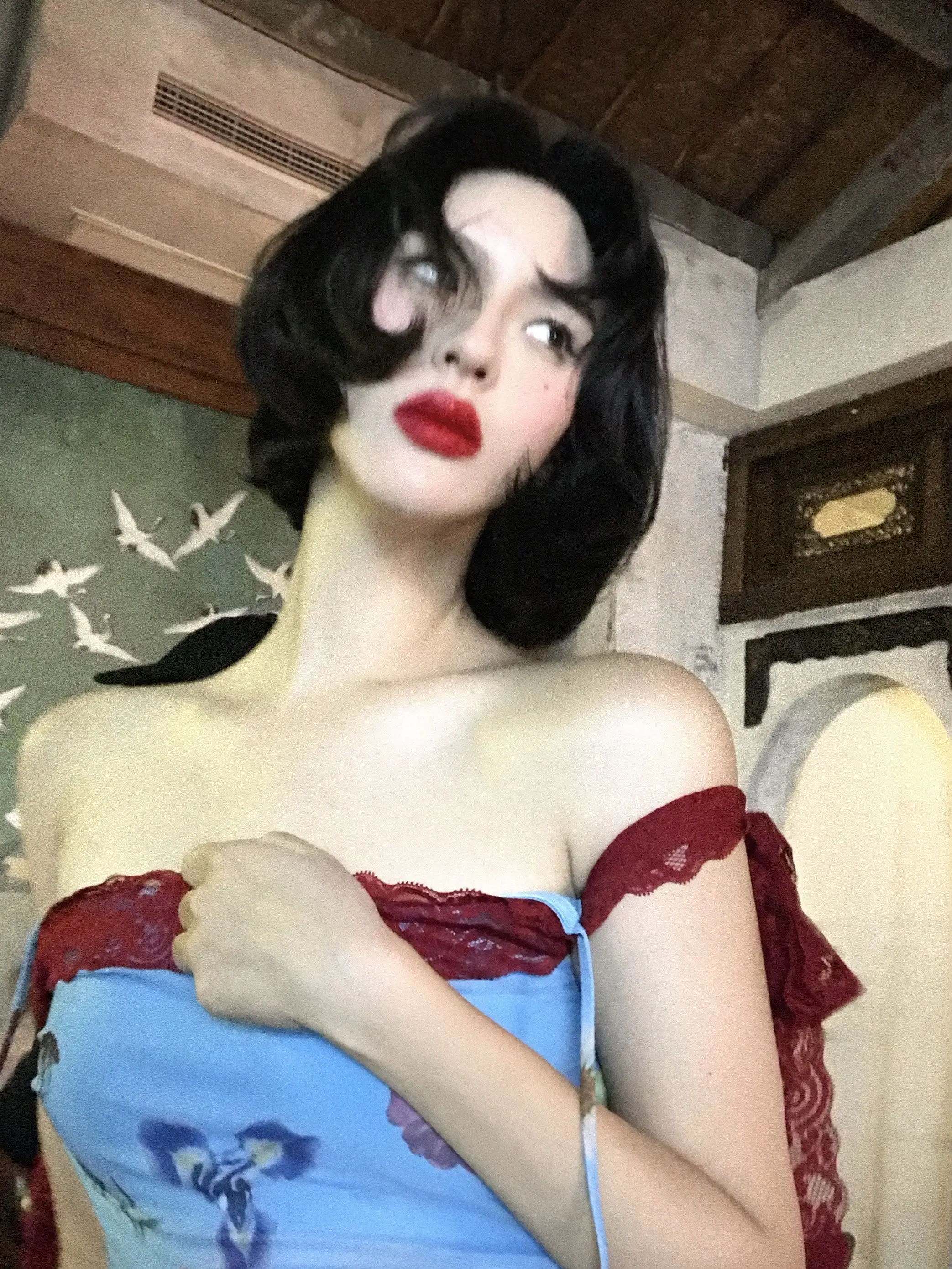 我不爱无聊人间