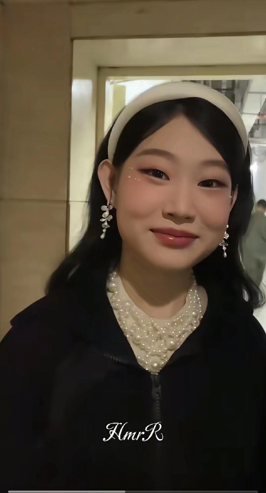 所有明星里面，
就数沈佳润最有性价比了吧！

不是因为她年轻漂亮人气高，而是她买