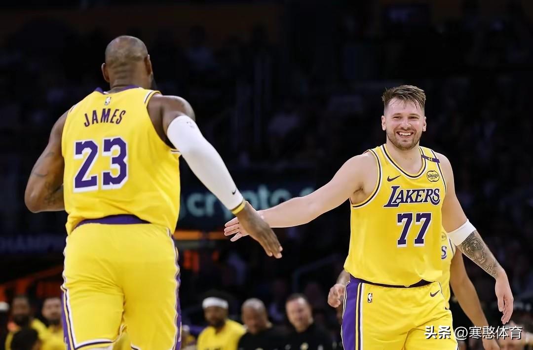 打个锤子！湖人134-126力克热火，看看球员数据，谁才是赢球的最大功臣:

1