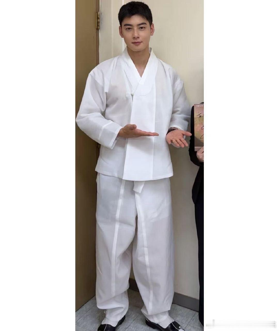 车银优怎么胖成这样了 车银优近照胖成这样！小韩国旗咋变成大胖小子了 欧巴！谁让你