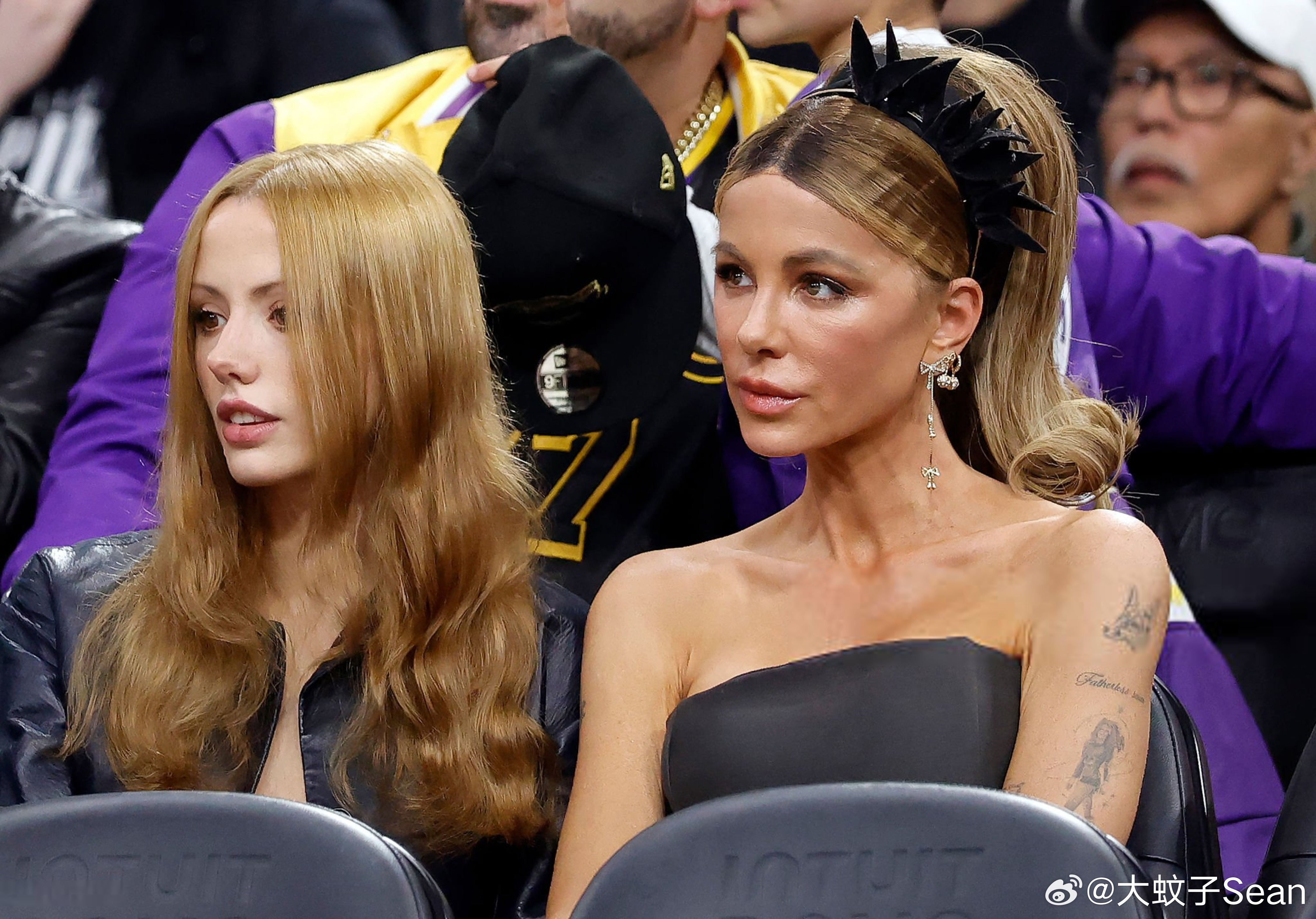 kate beckinsale凯特贝金赛尔带着女儿Lily Mo Sheen一起