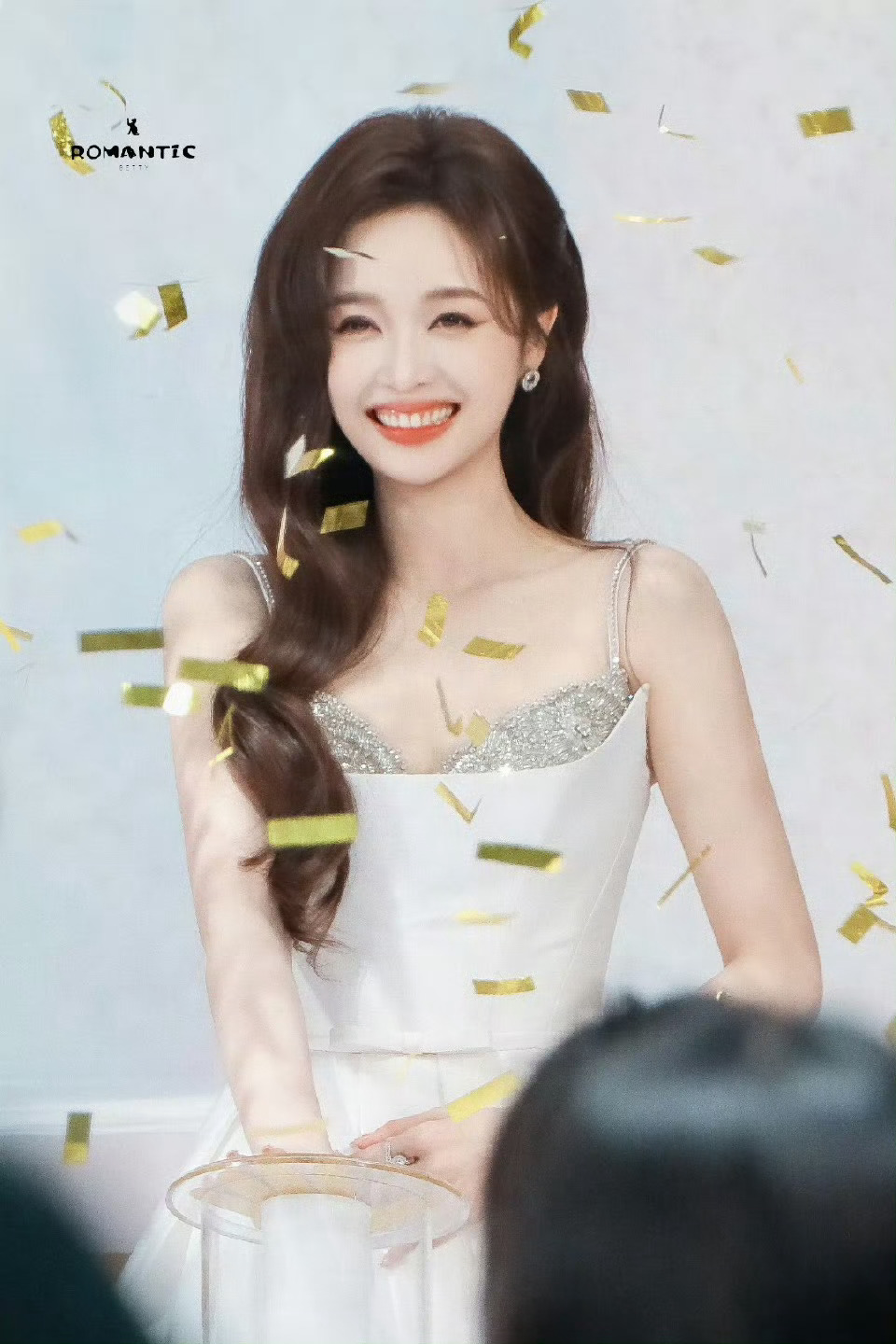 我家爱豆说啥了 “没有绝对的输赢，只有闪闪发光的你”              