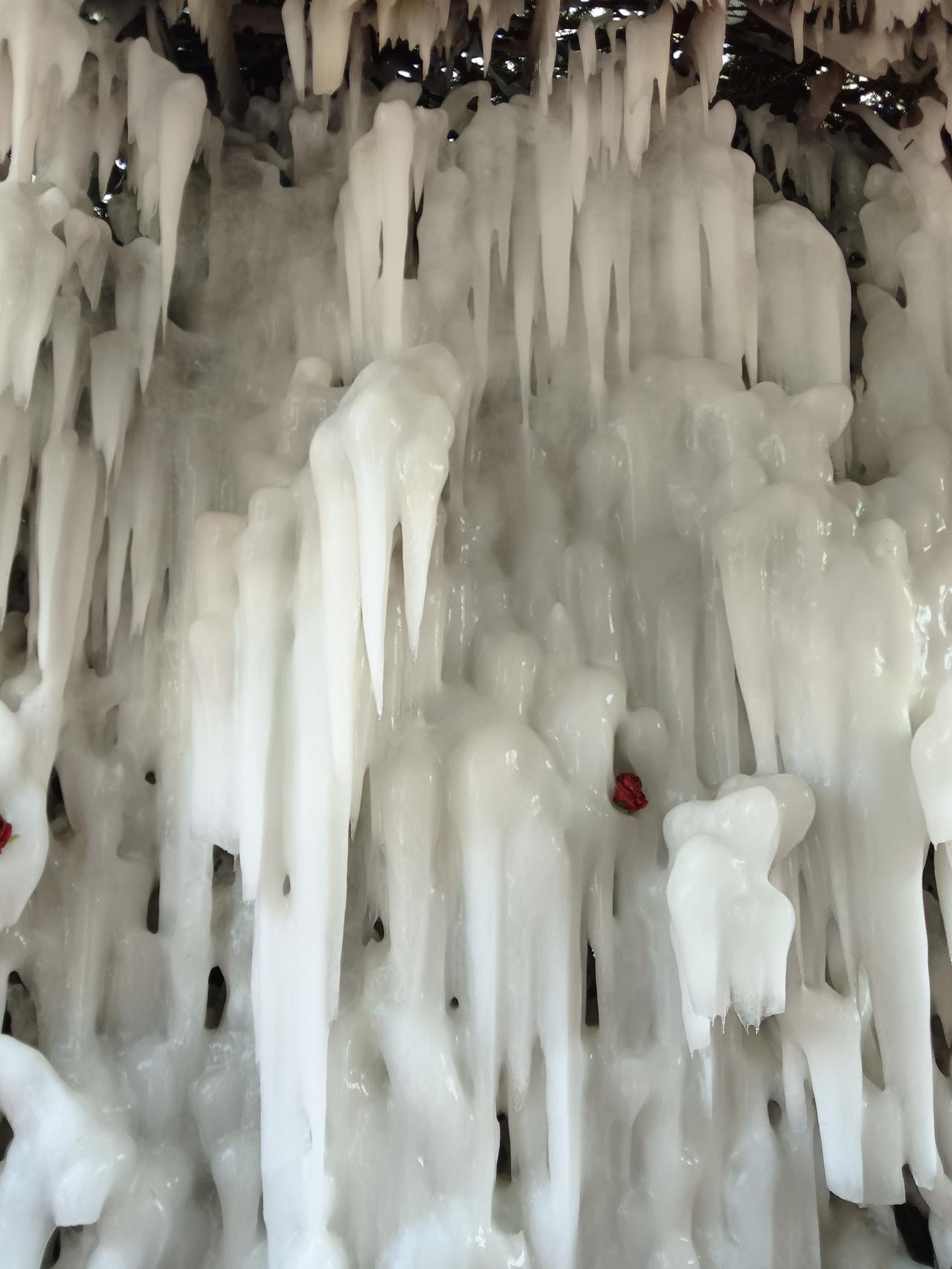 为长春冰雪新天地点赞！这才是文旅该有的格局与诚意
 
最近长春冰雪圈两件事，一对