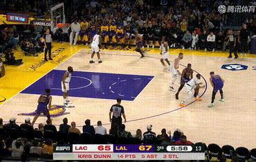 东契奇已经出现5次失误[污] 