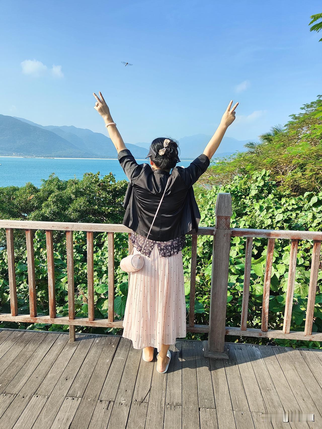 云南和海南，哪里更适合养老就单从海拔高度来说海南完胜。海南平均海拔60米，黑龙江