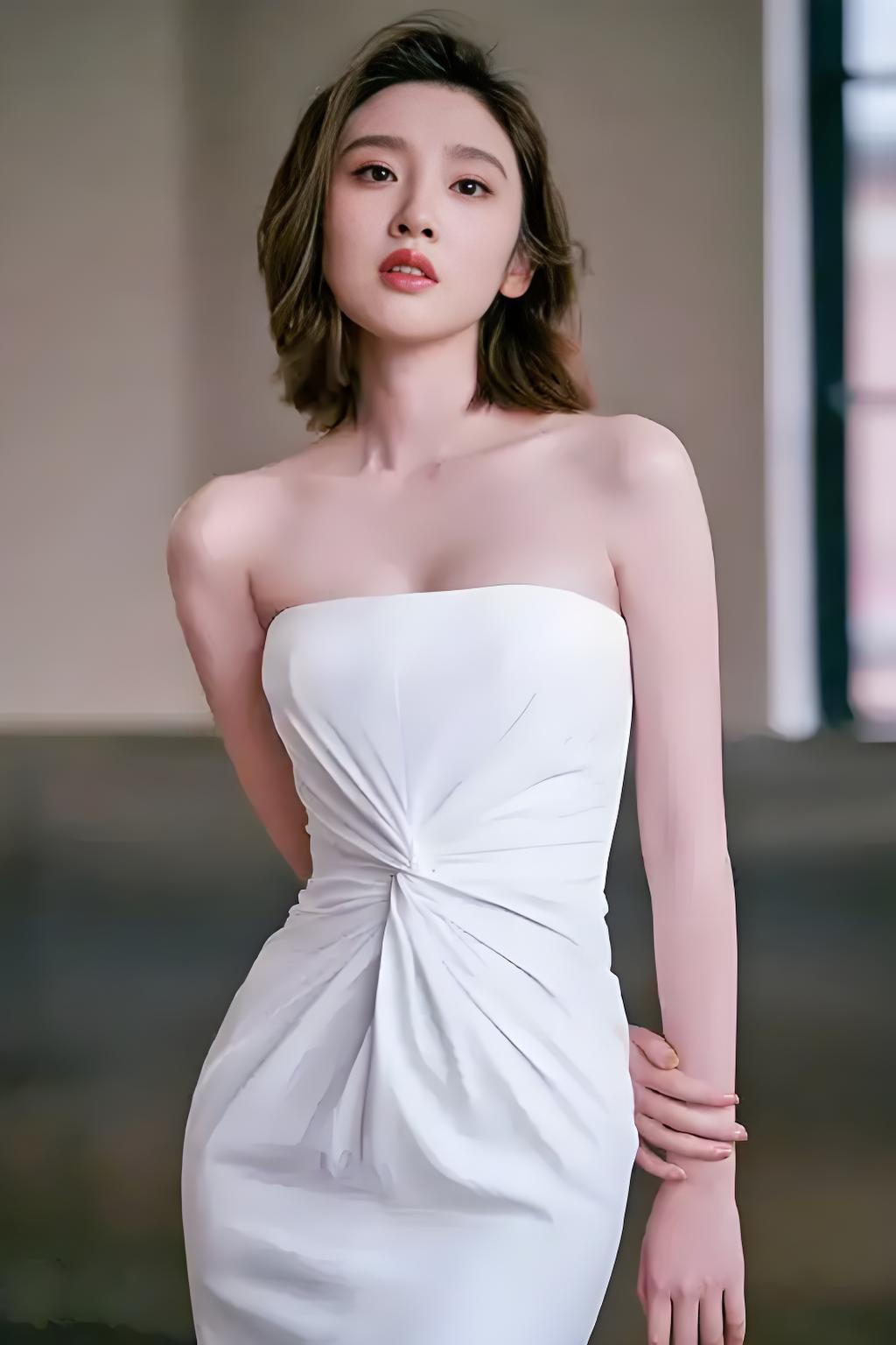 唐艺昕——写真集清新灵动，浅笑盈盈姿态妙，仿若林间小鹿跃心间明星那些事 优雅气质