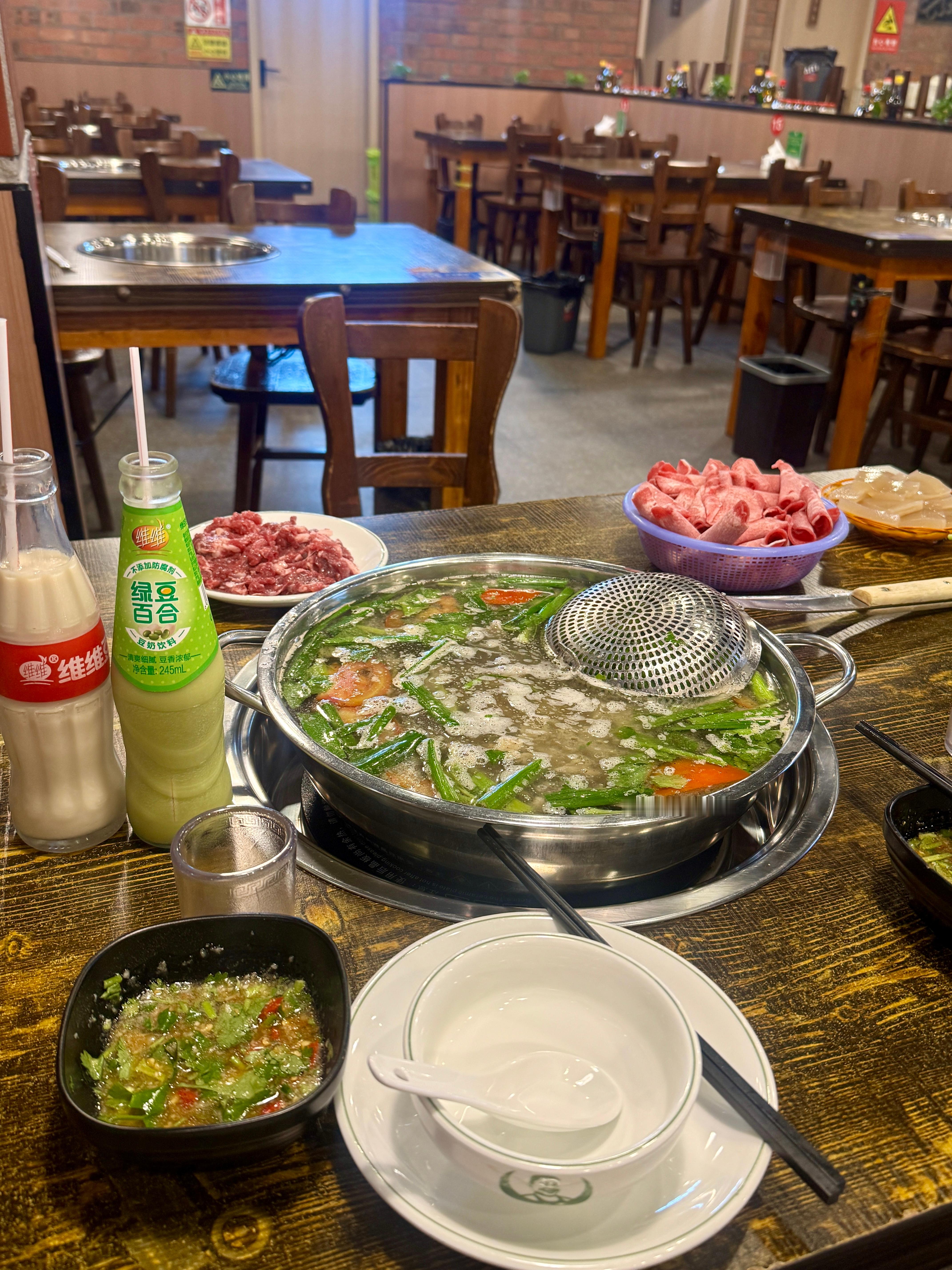 🍲凌晨两点吃的 早上一点不饿 纯困 杭州·老秦凉都黄牛肉馆(星耀城店)