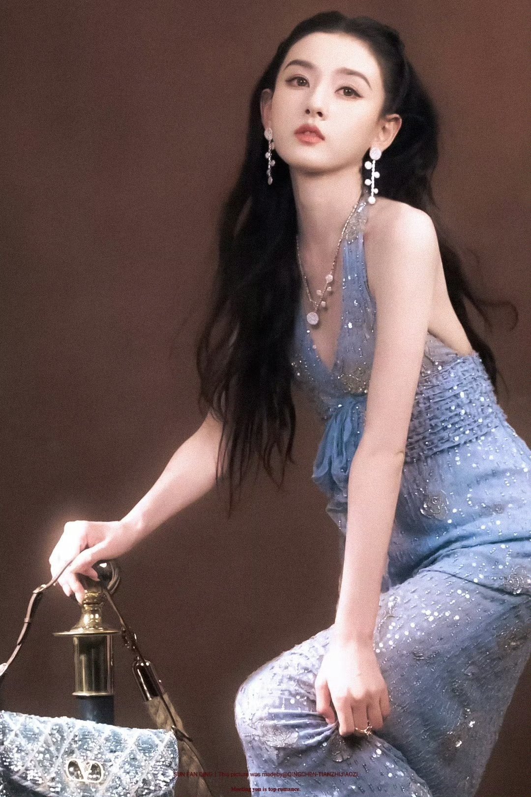 龚俊宋祖儿 等风热吻你   不知道真假，如果是真的我只知道孙凡清又无缝进组了，如