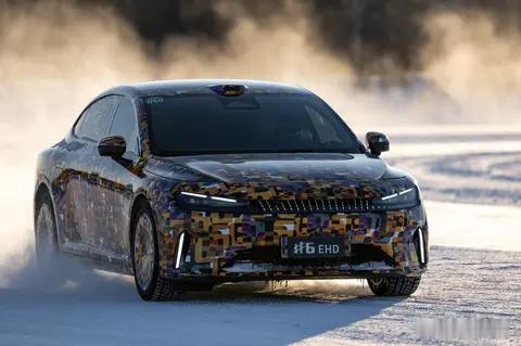 近日，smart品牌在黑龙江省漠河市极端低温环境下，完成了针对精灵6号 EHD超