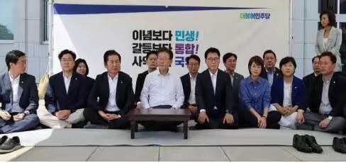 李在明手段果然狠辣，当着5000万韩国人的面，宣告尹锡悦最终结局
2月19日，韩