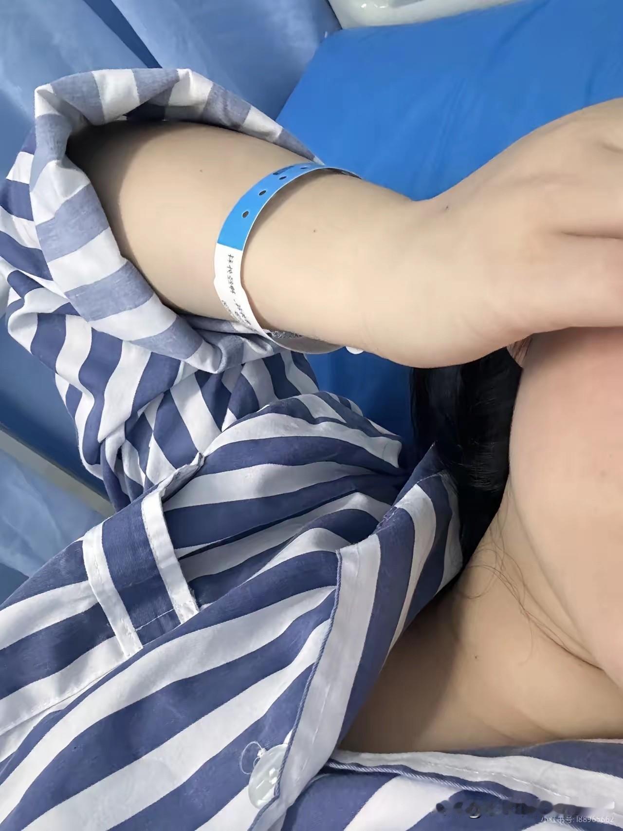 28岁女研究生怀孕七个月查出肝癌，丈夫凑了180万为她治病，谁料女子竟哭着大喊，