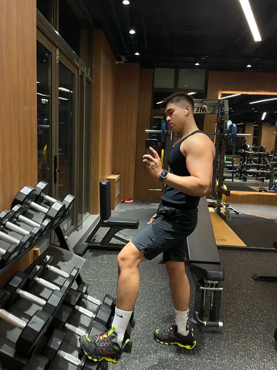 练腿了 别说不练腿