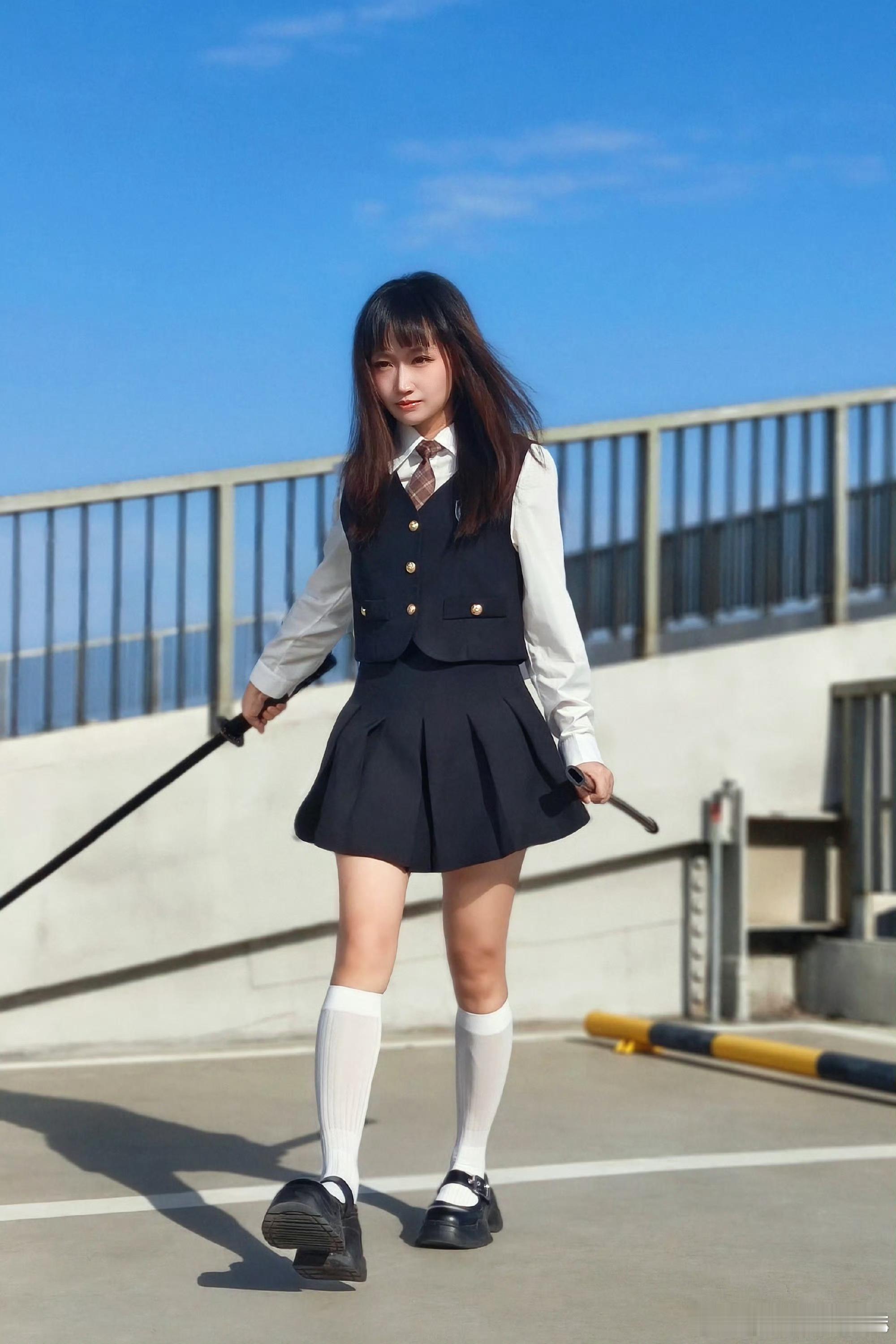 麦琳jk写真麦琳穿jk 麦琳的赛道越走越宽，已经开始穿jk了 ​​​