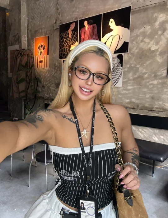 妈妈说“大大方方的露额头”🤍