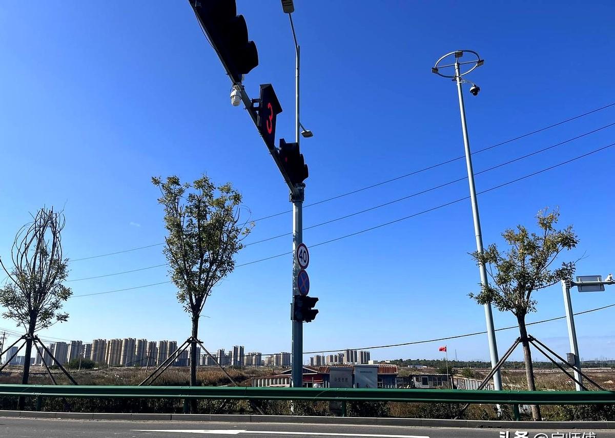 被遗忘的胶州上合楼市。
那批开发商，多数无法全身而退。
包括荣盛、花样年、中骏等