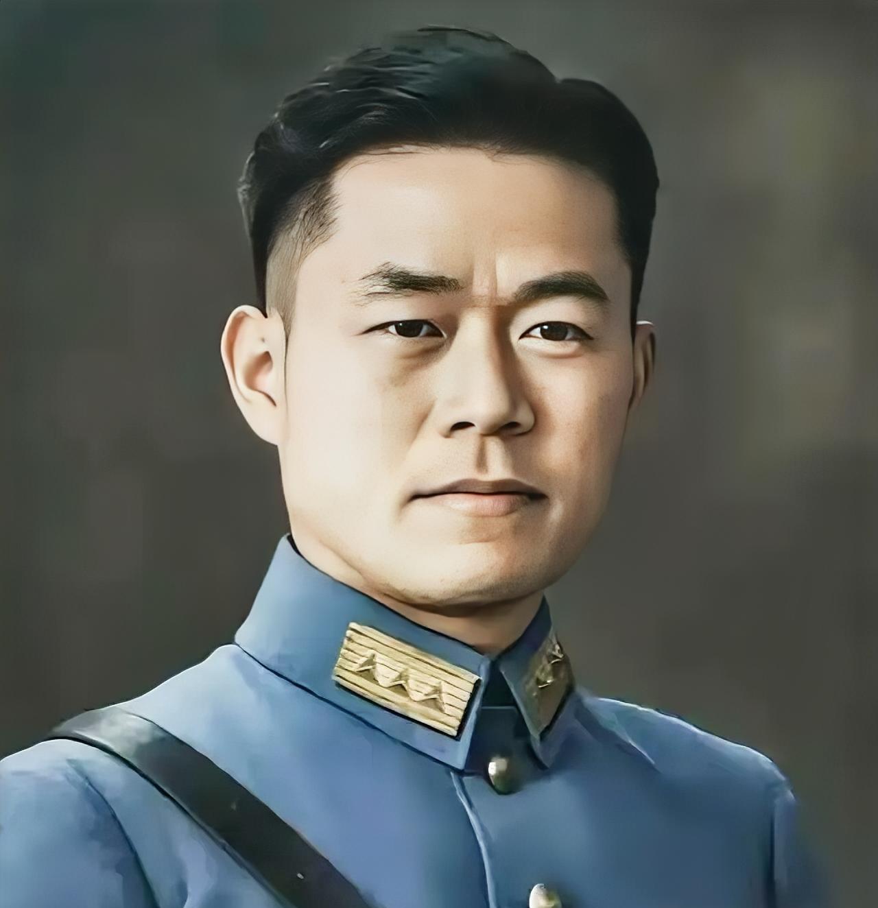 1978年，邱清泉的儿子邱国渭，通过四次赴美探亲的机会，以“蚂蚁搬家”的方式，将
