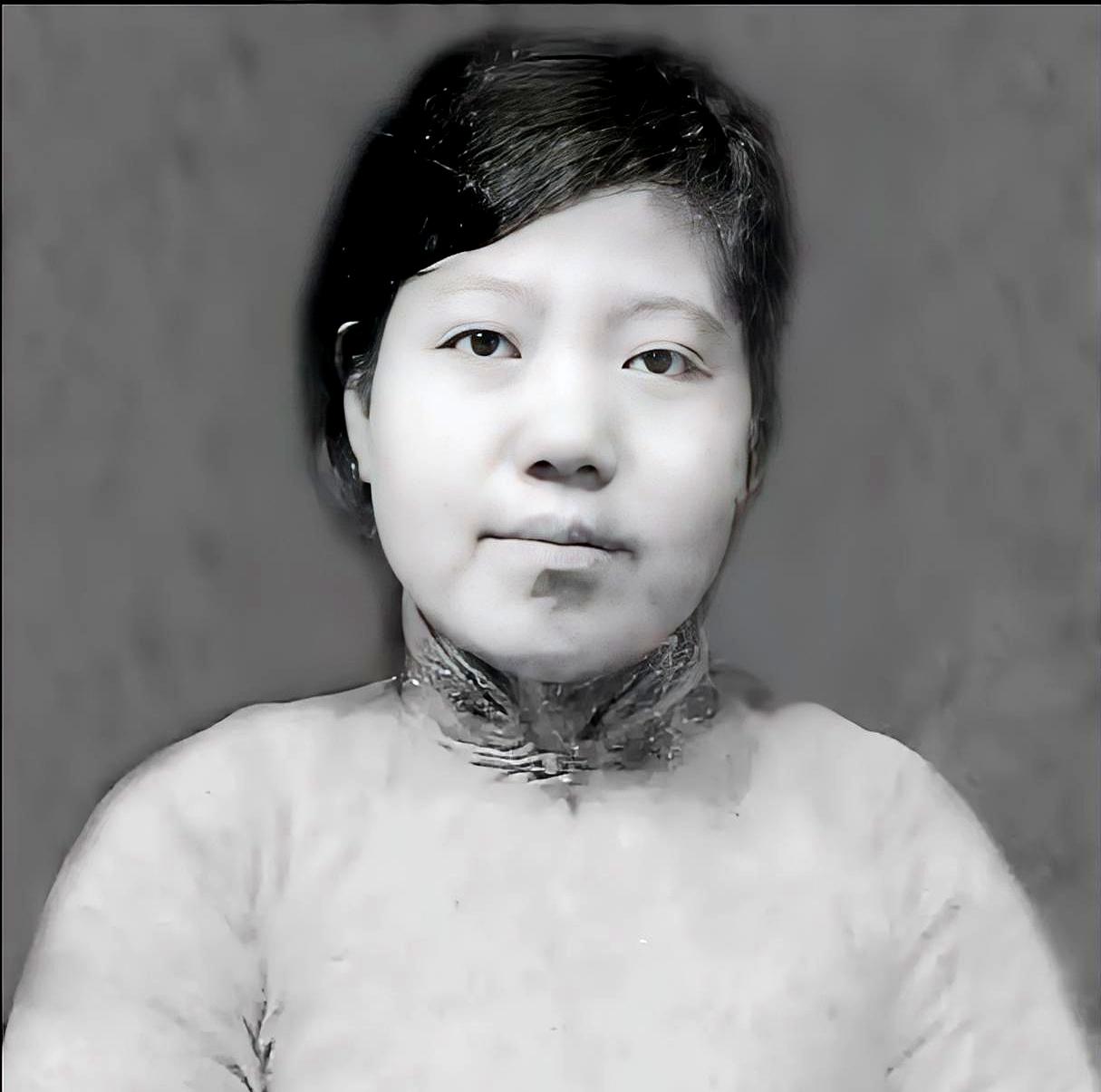 1948年，涂孝文叛变后，供出了李青林。李青林被捕后，死不承认自己党员的身份。特