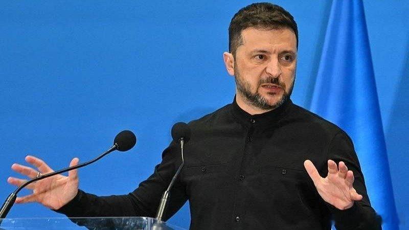 凤凰新闻【普京再谈乌克兰总统选举，泽连斯基回应】针对俄罗斯总统普京有关“乌克兰政