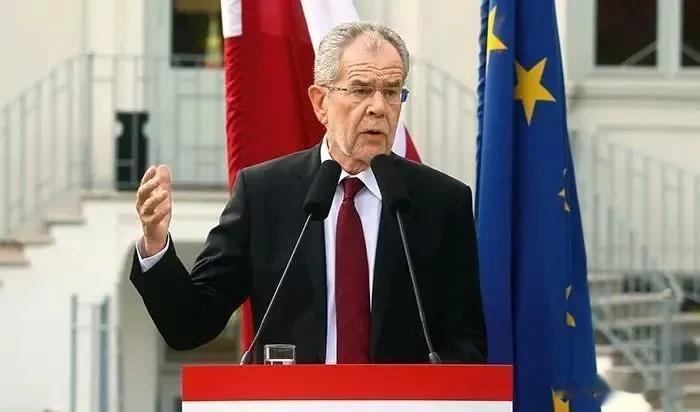 将中囯人全部驱逐！这个白眼狼铁了心倒向美国，中方：不再合作！

中国自成立以来，