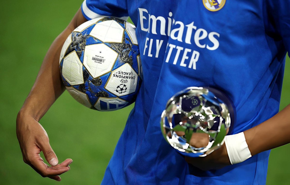 姆巴佩  配得上一切美好的事物👦🏽💙🏆姆巴佩大四喜奥林匹亚科斯vs皇马欧