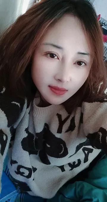 老家老妈打电话过来，说是你邻居家李大伯突发脑梗，去了城里资医院，因为治疗费问题，