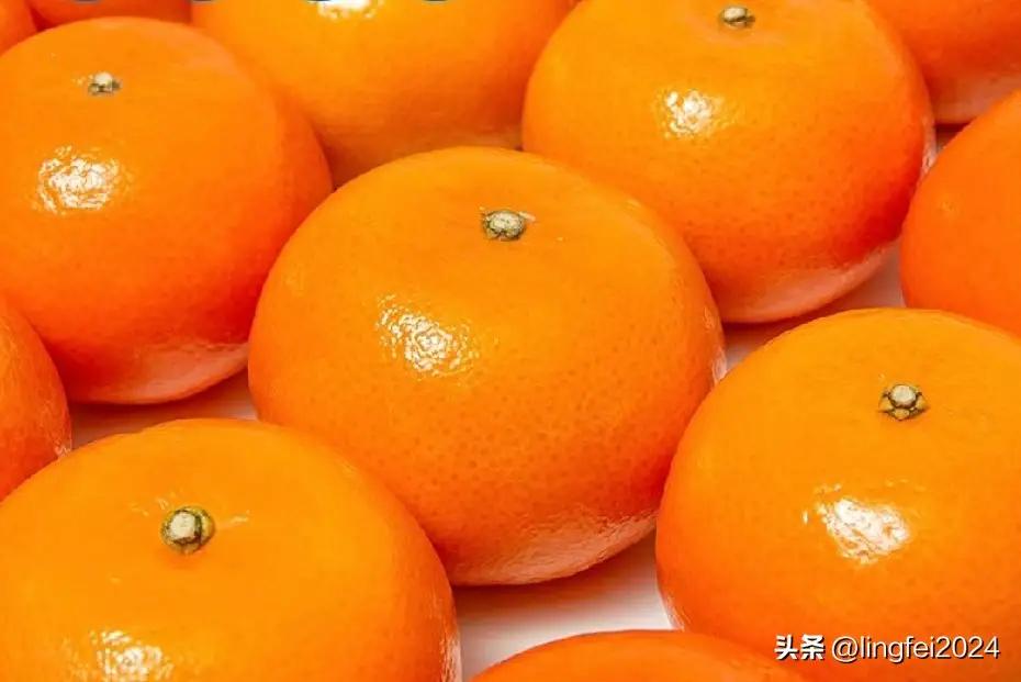 沃柑在市场上失宠了吗曾经的网红沃柑价格大幅跳水，背后是供需失衡与消费理性回归。市