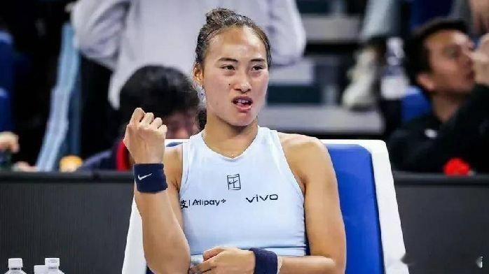 凤凰新闻【等疯了！郑钦文确认空降澳网，时隔4个月复出，首秀就硬刚世界第5】距离2