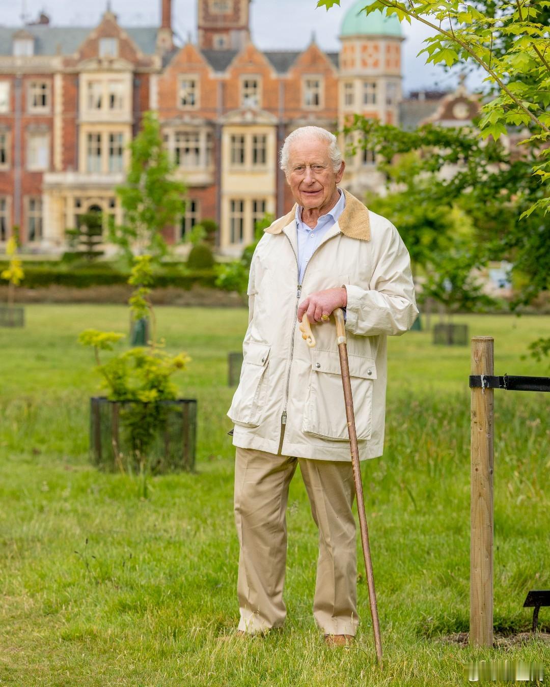 🇬🇧11月14日，查尔斯三世国王77岁生日快乐。🎂🎂🎂