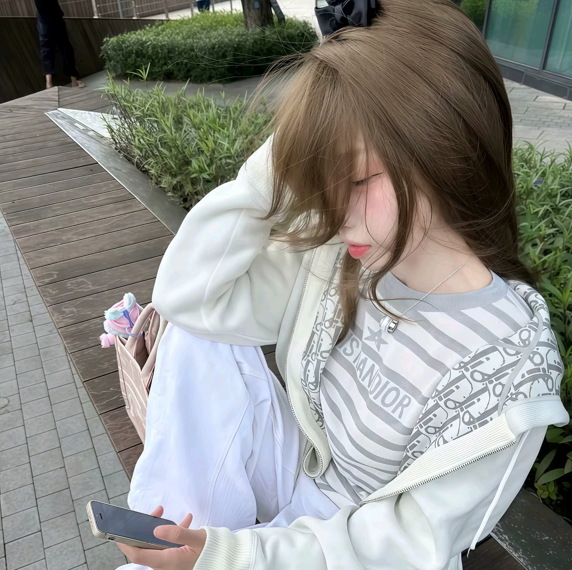 𝙒𝙚𝘾𝙝𝙖𝙩头像‖氛围感女生头像‖高质量女头Ⅱ图源网络 