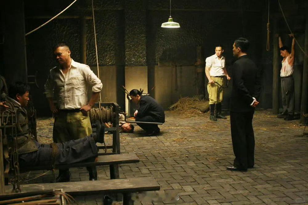 电影《色戒》的删减镜头  ，第二张太可怕了  