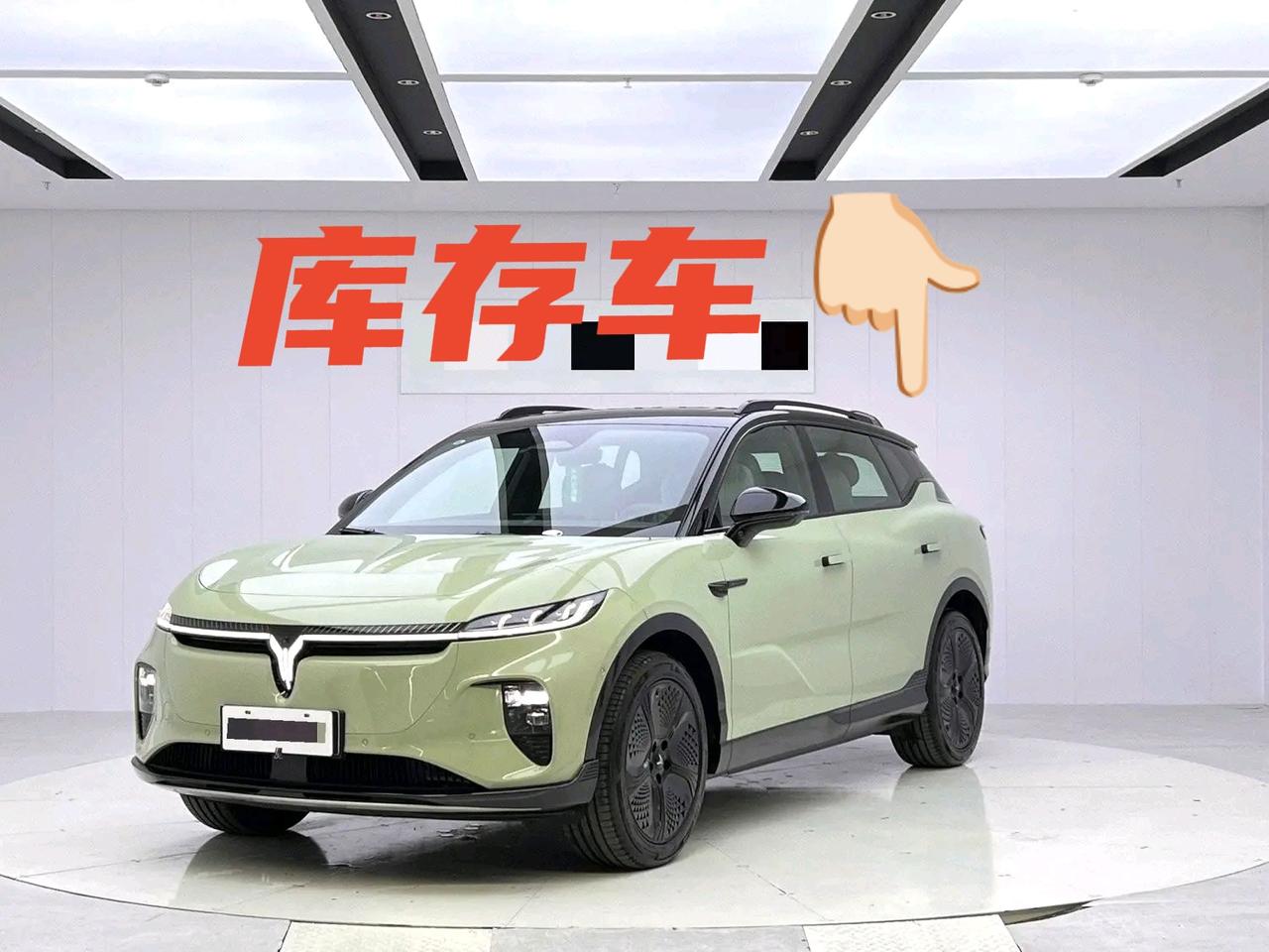 车型：岚图 2024款 知音 超长续航智享版
​车况：原版原漆库存新车
​售价：