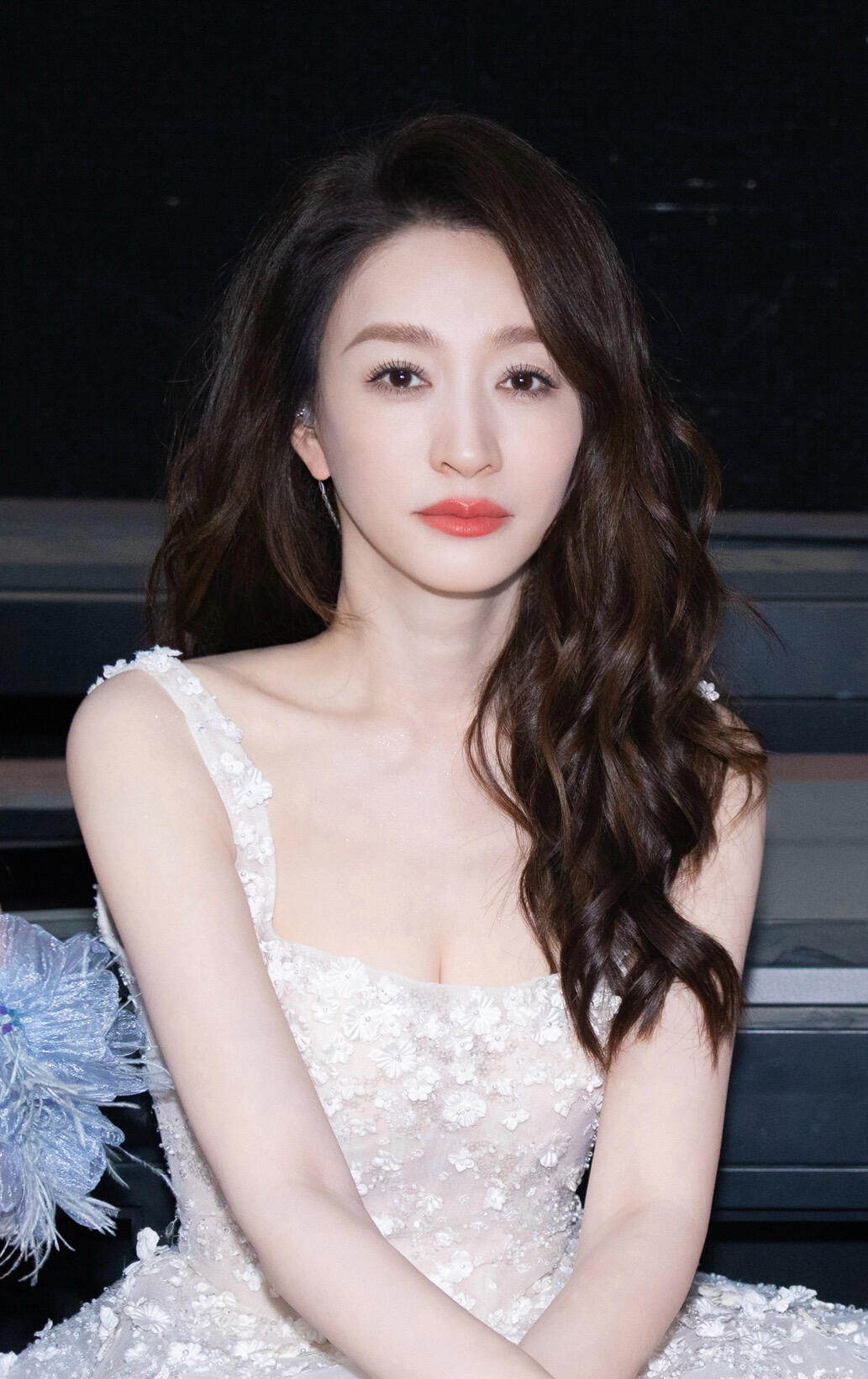 李小冉 小肚小肚我在又被李小冉美到了！真的是白月光级别的啊！！小冉姐好，蛋挞坏！