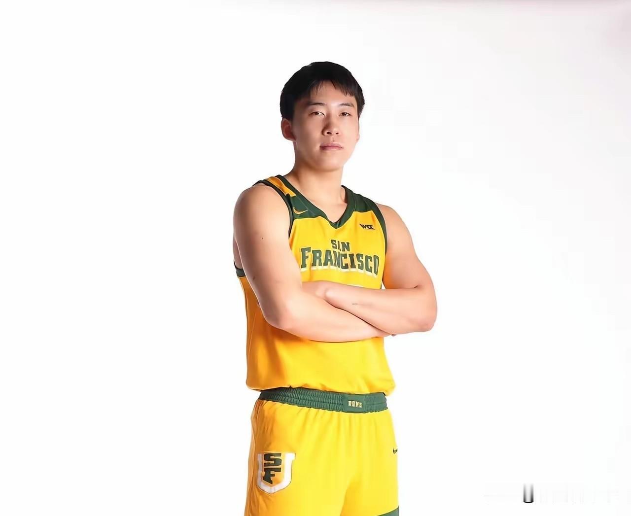 NCAA比亚洲杯水平更高！亚洲杯最佳阵容王俊杰场均仅6.3分4.3篮板

王俊杰