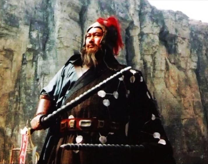 靖康之耻，北宋灭亡，金兵南下。在这个国家最黑暗、最绝望的时刻，曾经被朝廷逼上梁山