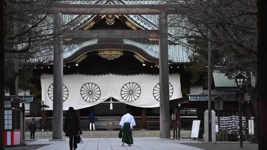 谁能想到，第一个对靖国神社下达“摧毁令”的，居然是日本自己人！政客前脚还在装模作