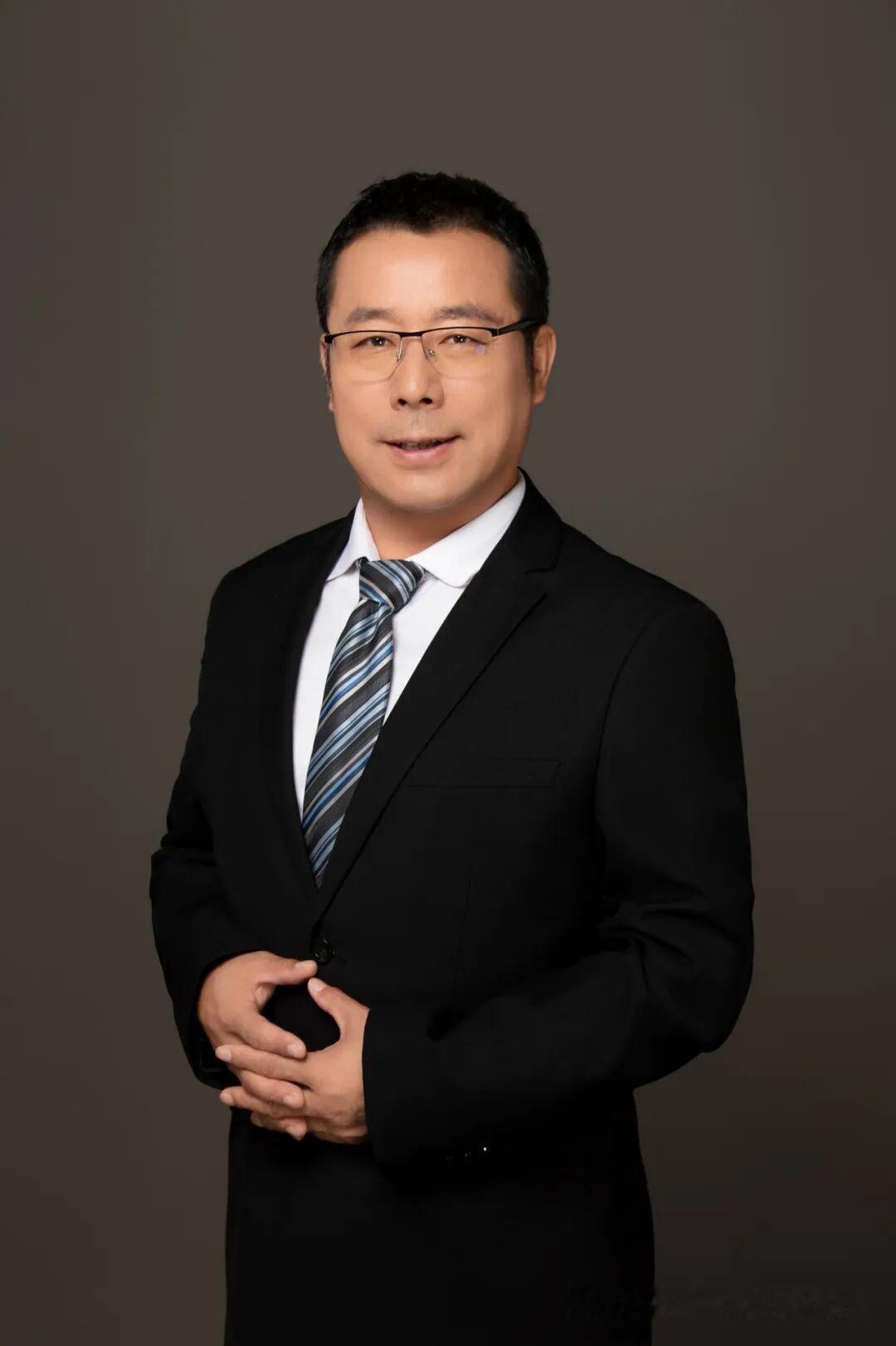 全国智慧教学大讲堂413期
01智慧分享
主题：智慧教学为学校高品质发展奠基
时